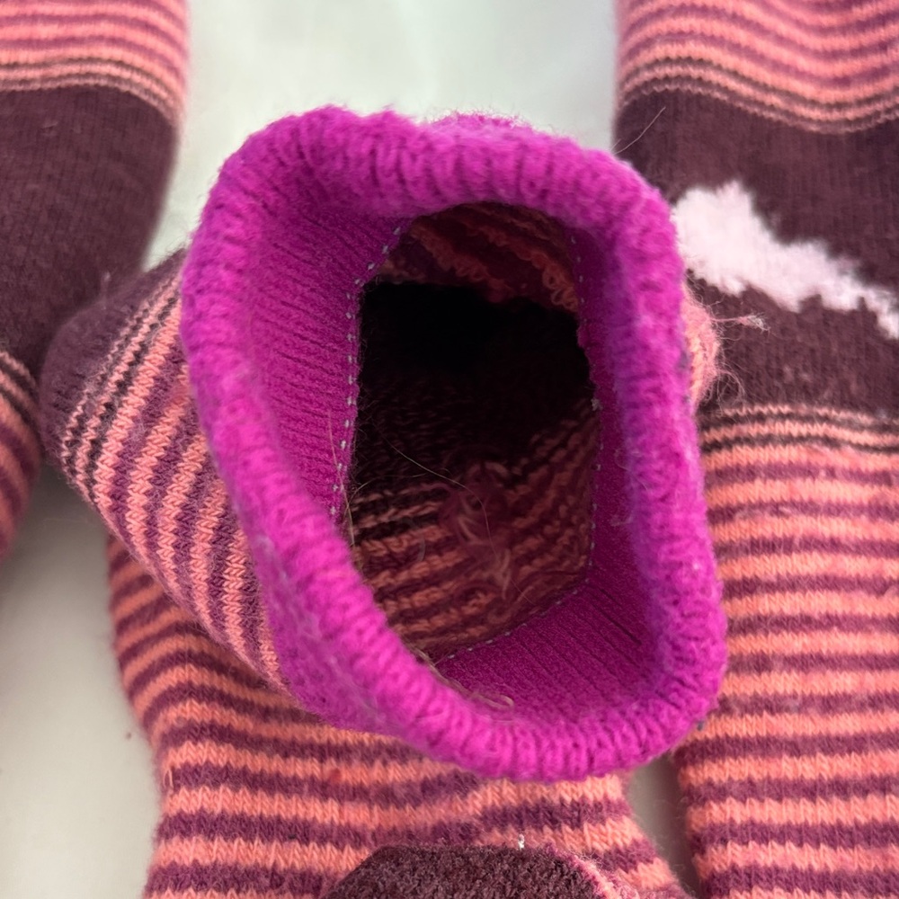 Burton Kids Pink and Purple Heavyweight Performance Ski Socks 4 pairs S/M - Picture 4 of 4